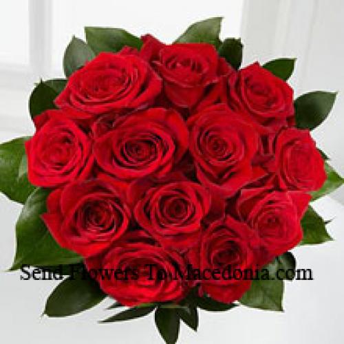 11 Elegant Red Roses